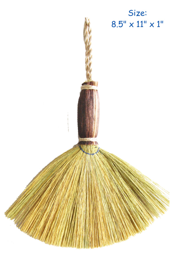 Fan Preener Sm Natural